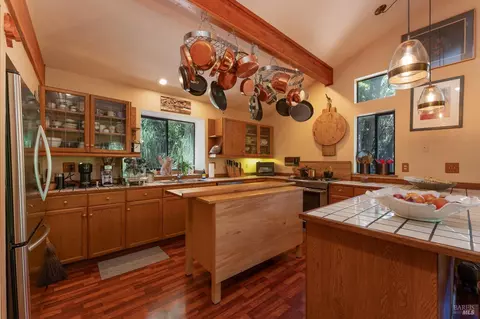 26047 Otter Dr, Willits, CA 95490 photo 3