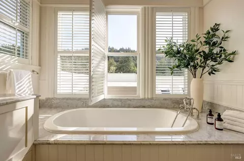 Bath - 2 Summit Ave, Mill Valley, CA 94941 photo 7 of 9