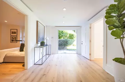 Entry Way - 2 Summit Ave, Mill Valley, CA 94941 photo 11 of 12