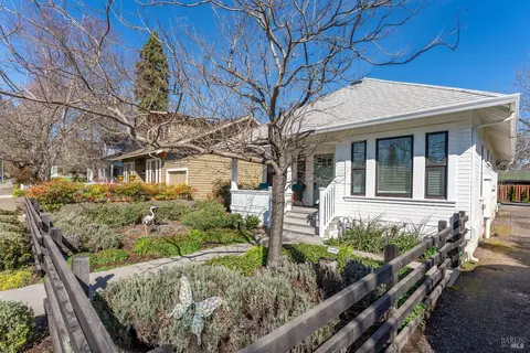 144 State St, Willits, CA 95490