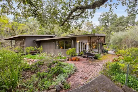 3097 Foothill Blvd, Calistoga, CA 94515