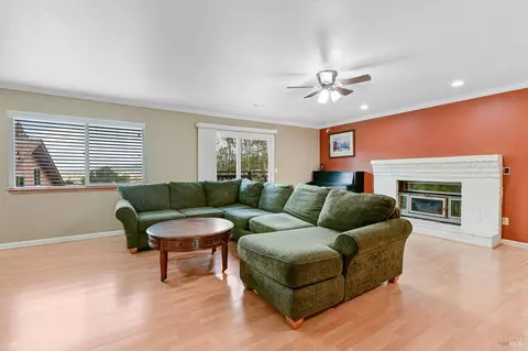 116 Skyline Ct, Vallejo, CA 94591 photo 24