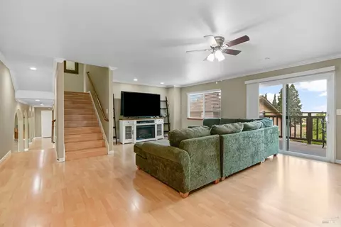 116 Skyline Ct, Vallejo, CA 94591 photo 27