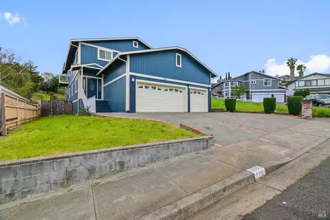 116 Skyline Ct, Vallejo, CA 94591