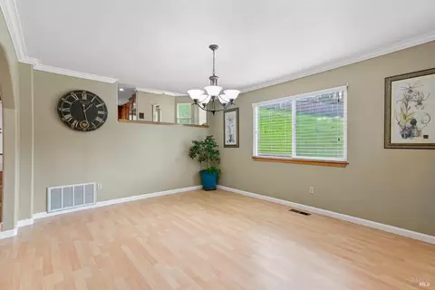 116 Skyline Ct, Vallejo, CA 94591 photo 13
