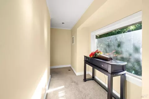 Entry Way - 2120 Mecca Ct, Fairfield, CA 94534 photo 2 of 2