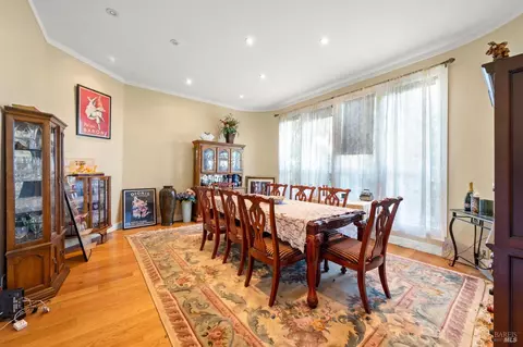 Dining - 2120 Mecca Ct, Fairfield, CA 94534 photo 1 of 2