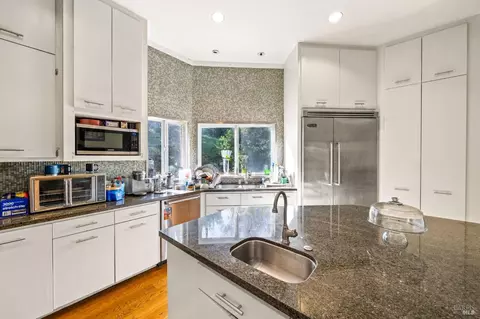 Kitchen - 2120 Mecca Ct, Fairfield, CA 94534 photo 4 of 4