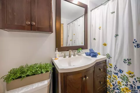 Bath - 22201 Moscow Rd, Monte Rio, CA 95462 photo 5 of 5