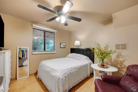 Bedroom - 22201 Moscow Rd, Monte Rio, CA 95462 photo 3 of 9