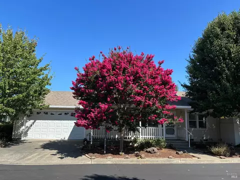 1759 Eardley Ave, Santa Rosa, CA 95401