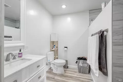 8544 Larch Ave, Cotati, CA 94931 photo 18