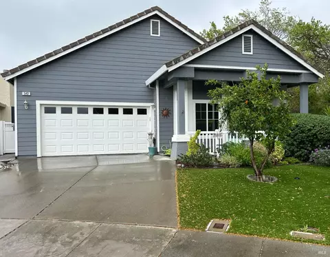 543 Marvin Gardens Cir, Vacaville, CA 95687