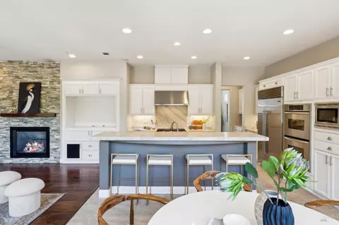 Kitchen - 5232 Sunridge Dr, Fairfield, CA 94534 photo 2 of 10