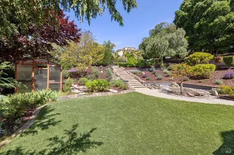 Exterior - 5232 Sunridge Dr, Fairfield, CA 94534 photo 11 of 35