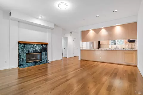 875 Tamalpais Ave #11, Novato, CA 94947