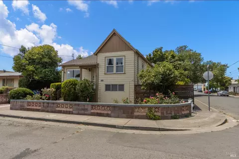 2122 Napa St, Vallejo, CA 94590 photo 3