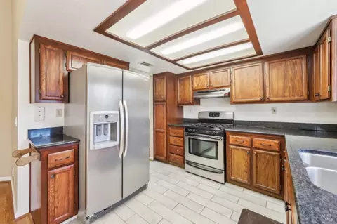 2812 Whitney Dr, Fairfield, CA 94533 photo 15