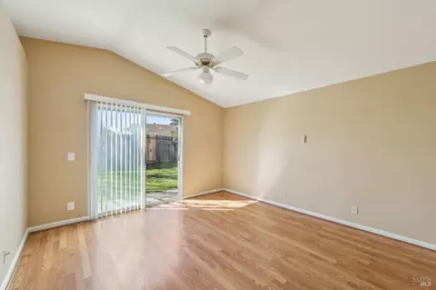 2812 Whitney Dr, Fairfield, CA 94533 photo 23