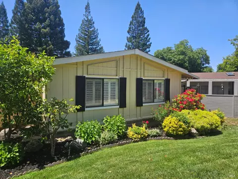 2 San Ardo Ct, Saint Helena, CA 94574