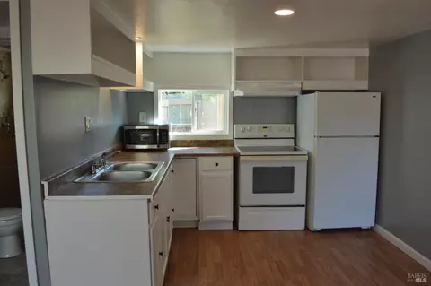 3525 Madrone St, Clearlake, CA 95422 photo 5