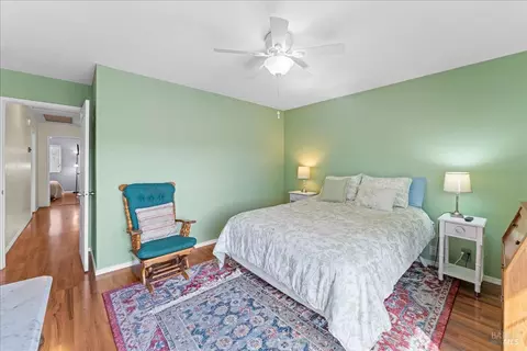 Bedroom - 407 Corte Majorca, Vacaville, CA 95688 photo 6 of 7