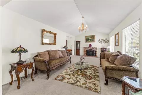 Living - 407 Corte Majorca, Vacaville, CA 95688 photo 2 of 2
