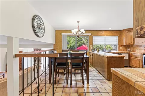 Dining - 407 Corte Majorca, Vacaville, CA 95688 photo 1 of 5