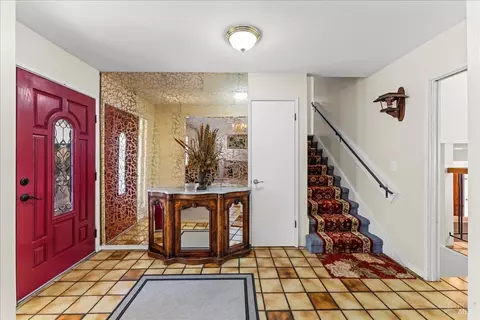 Entry Way - 407 Corte Majorca, Vacaville, CA 95688 photo 1 of 4
