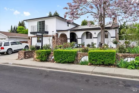 Exterior - 407 Corte Majorca, Vacaville, CA 95688 photo 11 of 13
