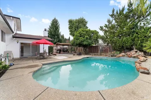 Exterior - 407 Corte Majorca, Vacaville, CA 95688 photo 1 of 13
