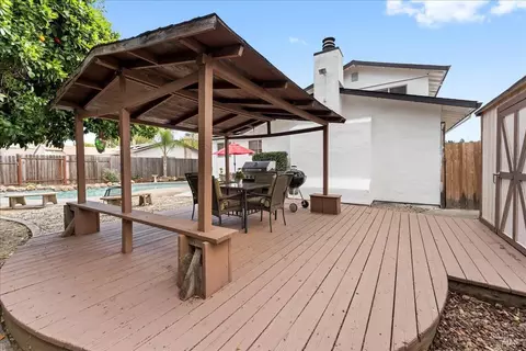 Exterior - 407 Corte Majorca, Vacaville, CA 95688 photo 10 of 13