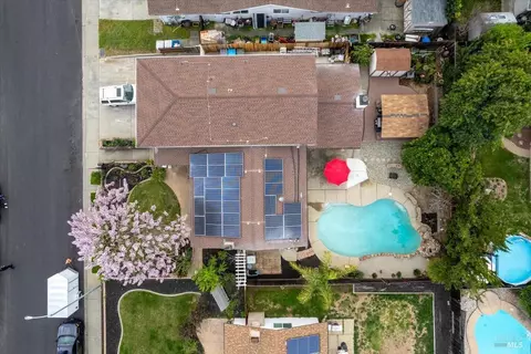 View/Area - 407 Corte Majorca, Vacaville, CA 95688 photo 2 of 9