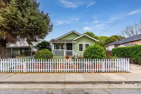 468 Springs Rd, Vallejo, CA 94590