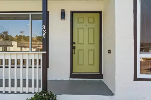 389 Pepper Dr, Vallejo, CA 94589 photo 4