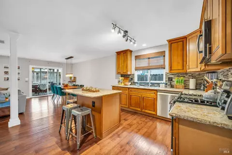 953 Windsor St, Napa, CA 94558 photo 8