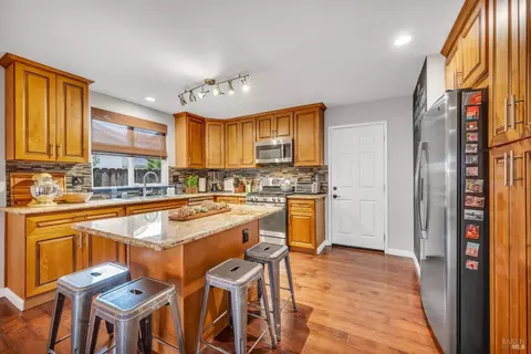953 Windsor St, Napa, CA 94558 photo 9