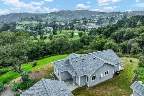 940 Sundown Trl, Santa Rosa, CA 95404
