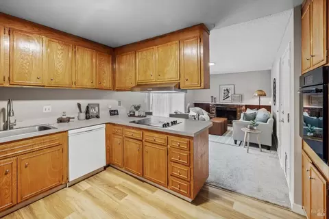 651 Aztec Ct, Fremont, CA 94539 photo 11