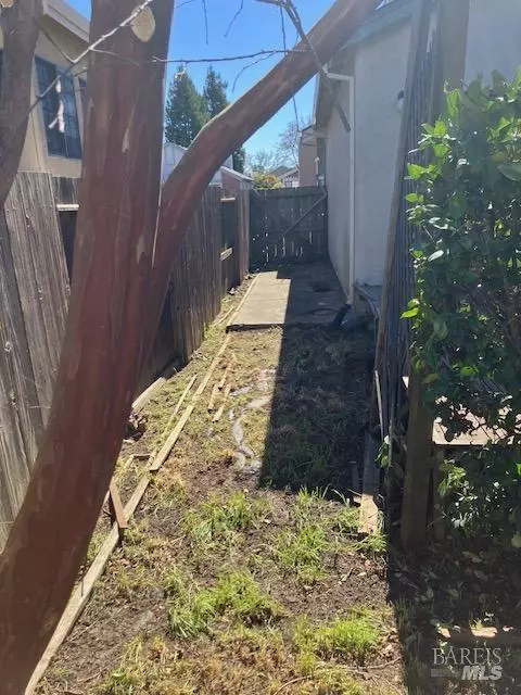 1014 Birch Ct, Fairfield, CA 94533 photo 9