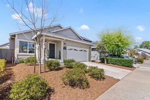 3765 Mocha Ln, Santa Rosa, CA 95403