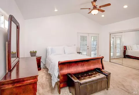 Bedroom - 152 12th St, Vallejo, CA 94590 photo 1 of 4