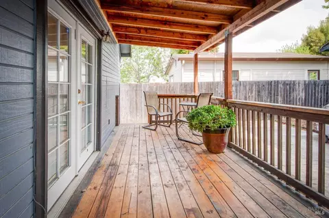 Exterior - 152 12th St, Vallejo, CA 94590 photo 4 of 8