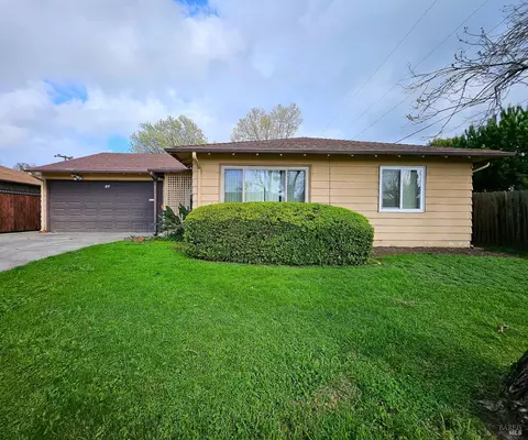 416 Vervais Ave, Vallejo, CA 94591 photo 2