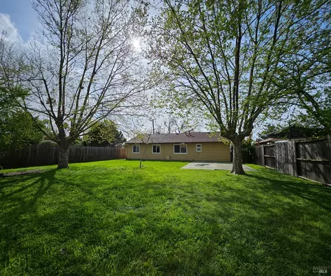 416 Vervais Ave, Vallejo, CA 94591 photo 31
