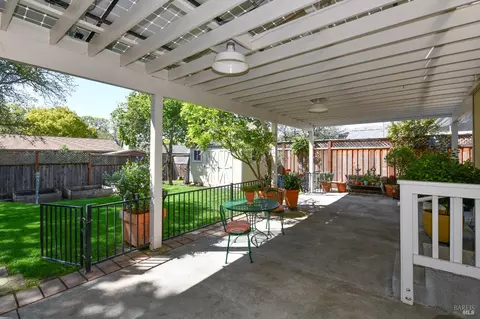 948 Dorothea Ct, Windsor, CA 95492 photo 38