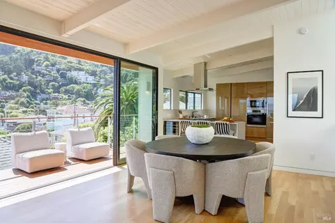 Dining - 311 2nd St, Sausalito, CA 94965 photo 4 of 5
