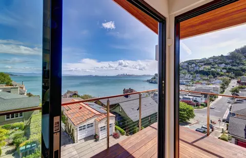 View/Area - 311 2nd St, Sausalito, CA 94965 photo 4 of 6
