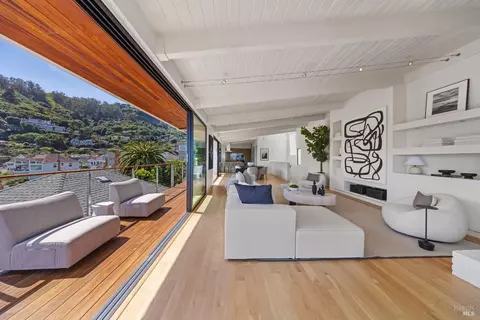 Living - 311 2nd St, Sausalito, CA 94965 photo 1 of 7