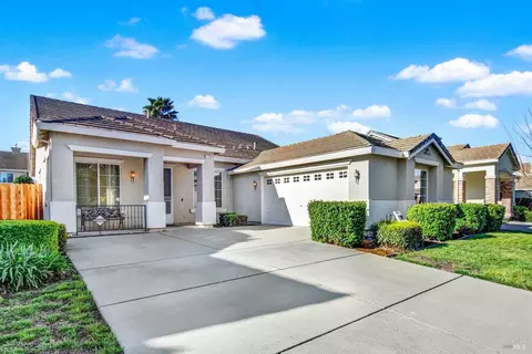 1704 Newark Ln, Suisun City, CA 94585